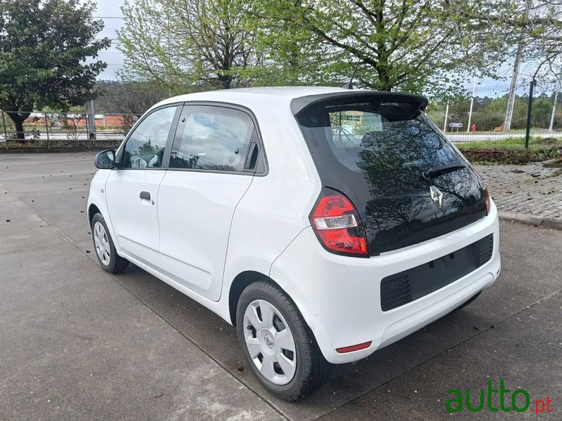 2016' Renault Twingo Sce 70 Life photo #4