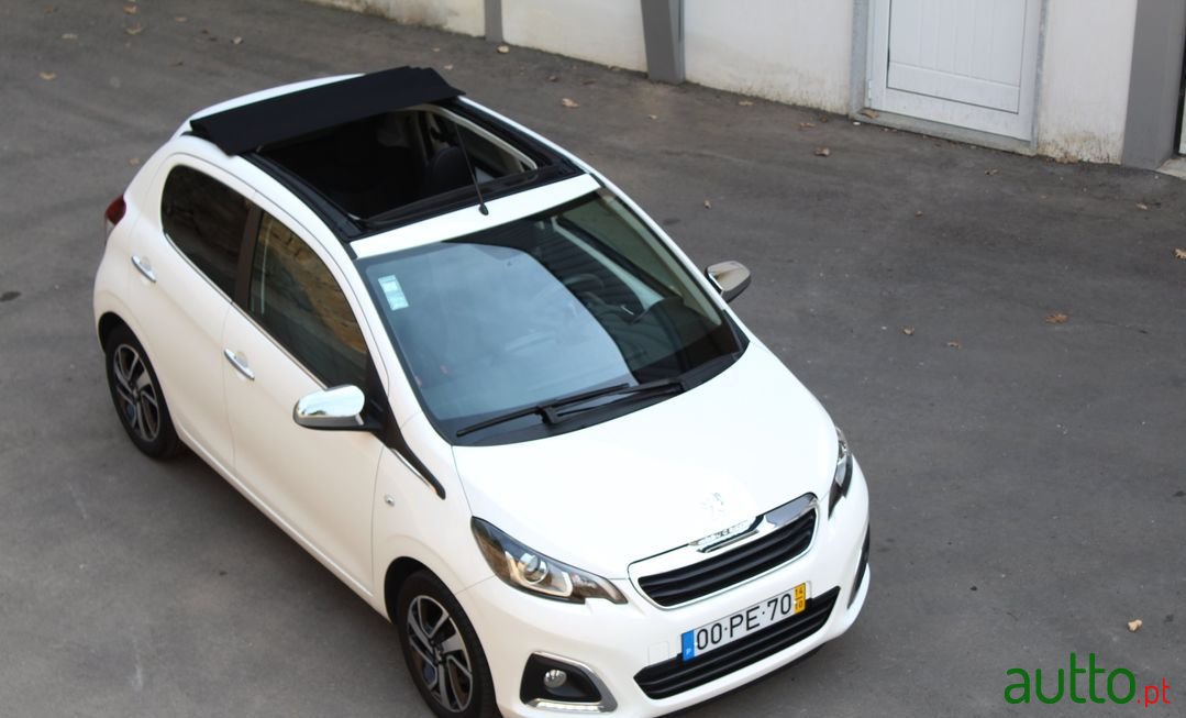 2014' Peugeot 108 photo #6