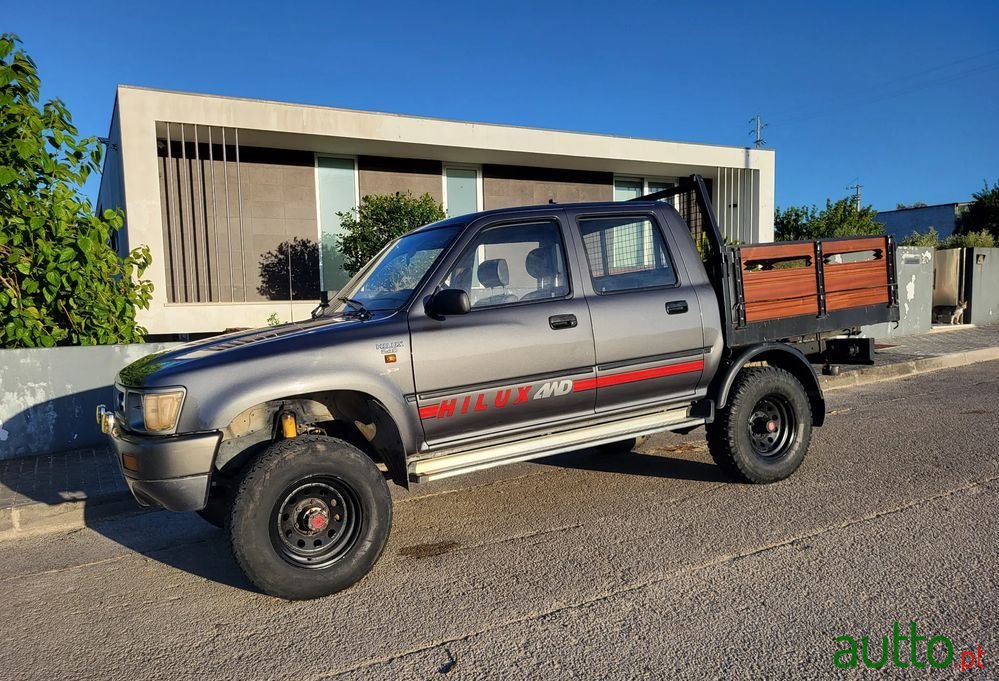 1992' Toyota Hilux photo #6