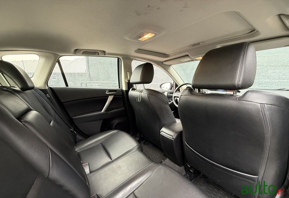 2010' Mazda 3 photo #5