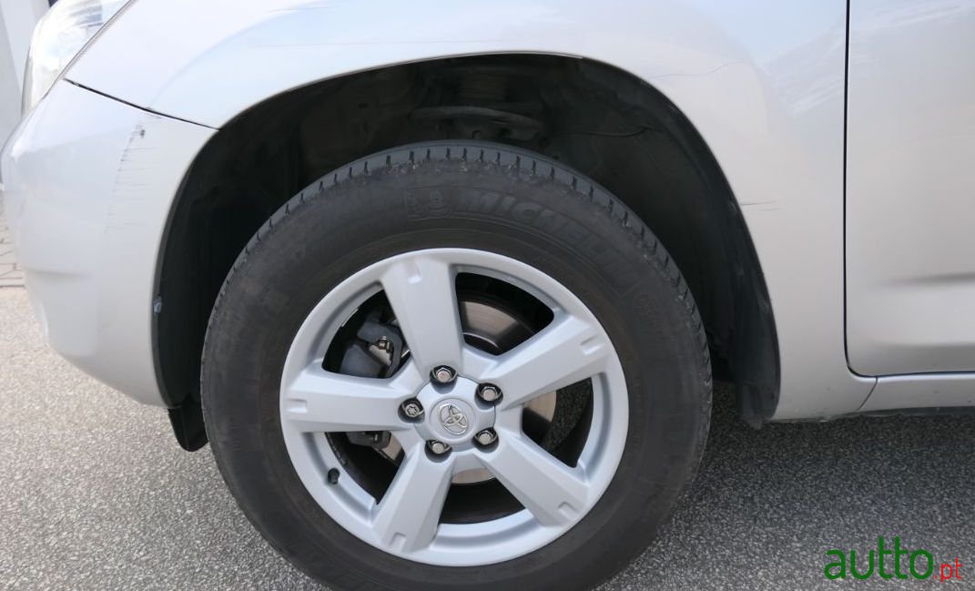 2008' Toyota RAV4 photo #3