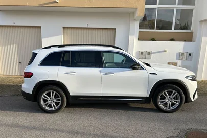 2023' Mercedes-Benz EQB