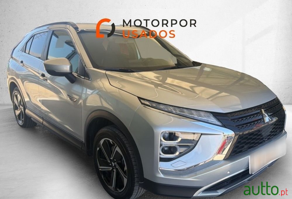 2022' Mitsubishi Eclipse Cross photo #3