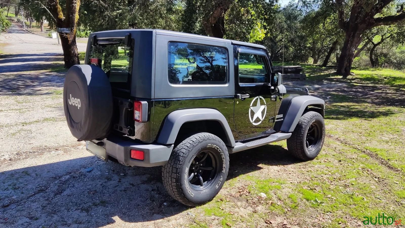 2008' Jeep Wrangler photo #3