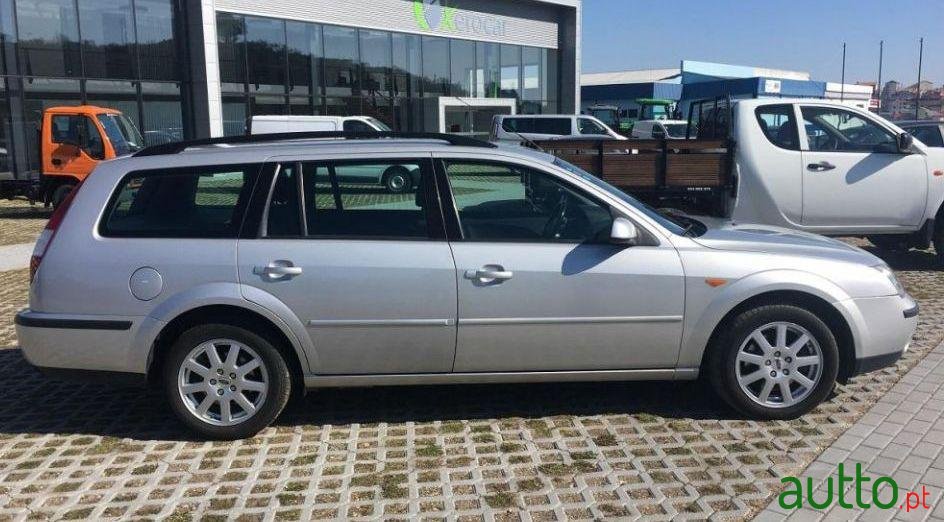 2003' Ford Mondeo 2.0 Tddi Trend photo #1