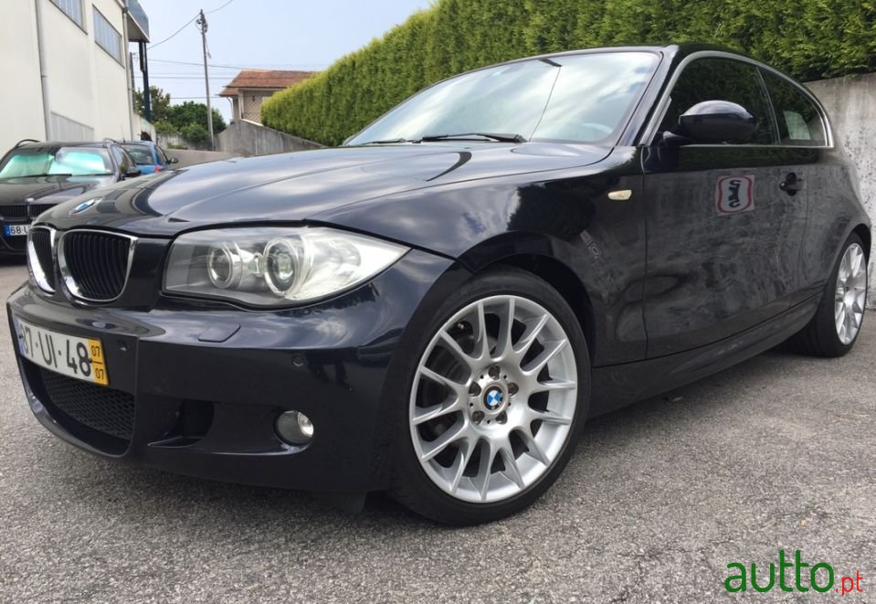 2007' BMW 118 photo #2