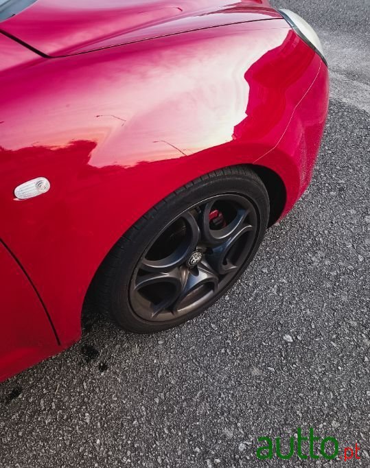 2011' Alfa Romeo MiTo photo #4