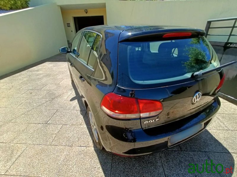 2012' Volkswagen Golf photo #4