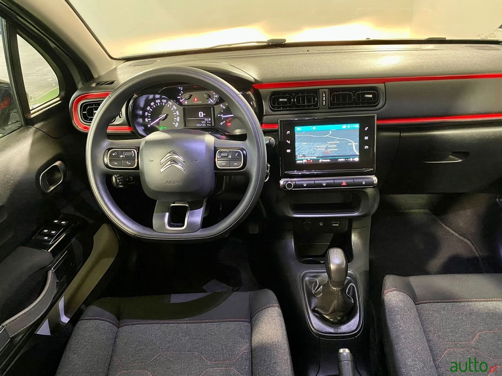 2018' Citroen C3 photo #2