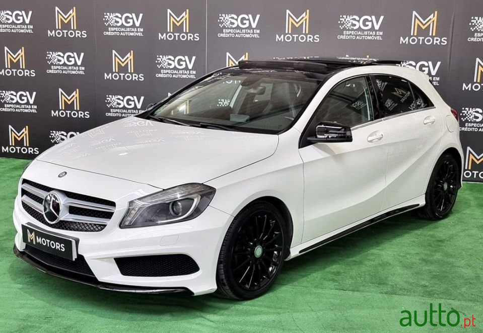 2015' Mercedes-Benz A-180 photo #2