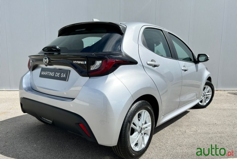 2022' Mazda 2 photo #2