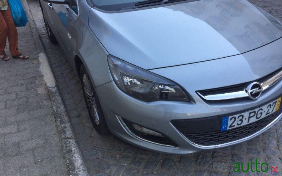 2014' Opel Astra Cosmos St 1.6 136 Cv photo #3