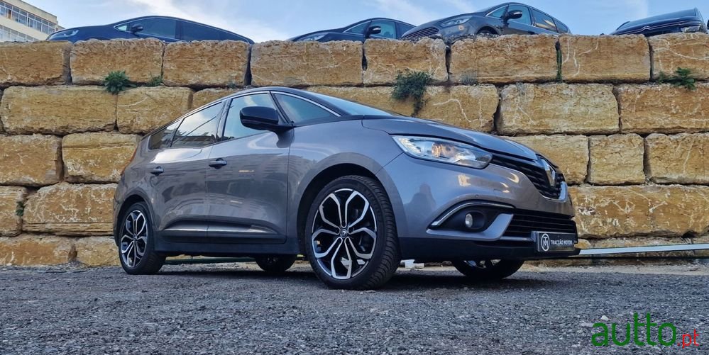 2019' Renault Grand Scenic photo #5