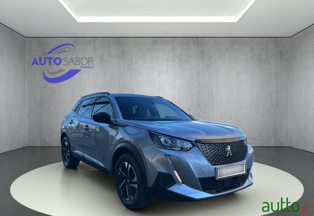 2022' Peugeot 2008 photo #5