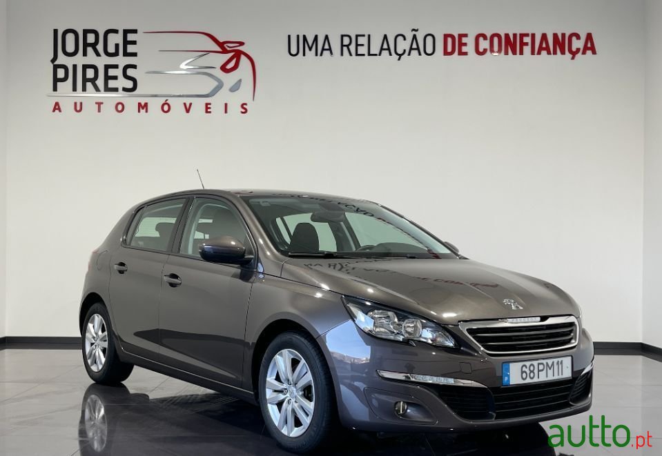 2015' Peugeot 308 photo #2