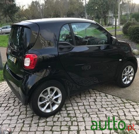 2017' Smart Fortwo photo #1