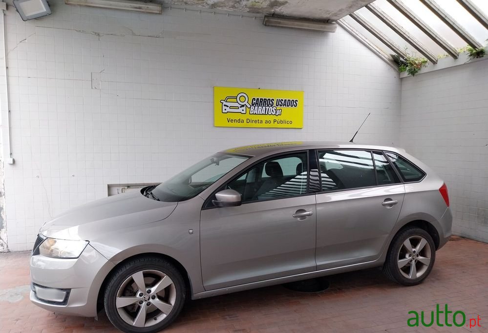 2014' Skoda Rapid Spaceback photo #2