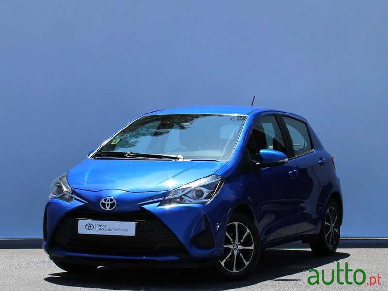 2020' Toyota Yaris photo #1