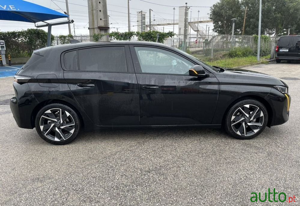 2023' Peugeot 308 photo #4