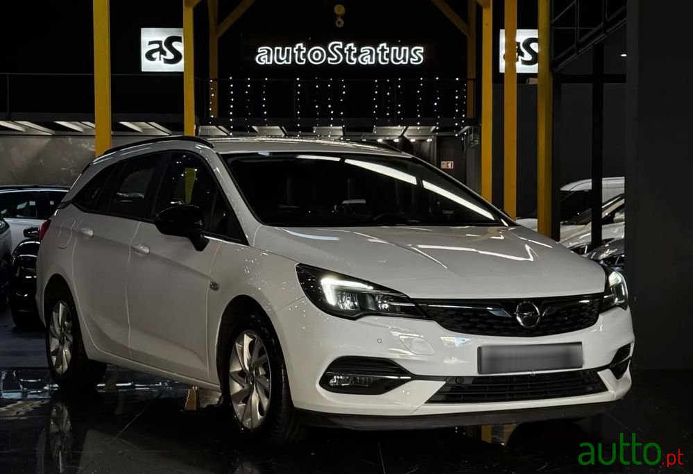 2021' Opel Astra Sports Tourer photo #2