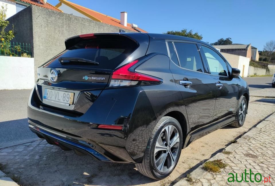 2018' Nissan Leaf photo #3