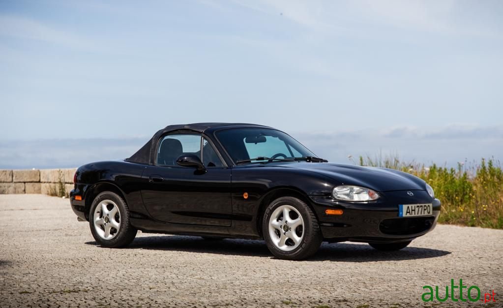 1999' Mazda MX-5 photo #1