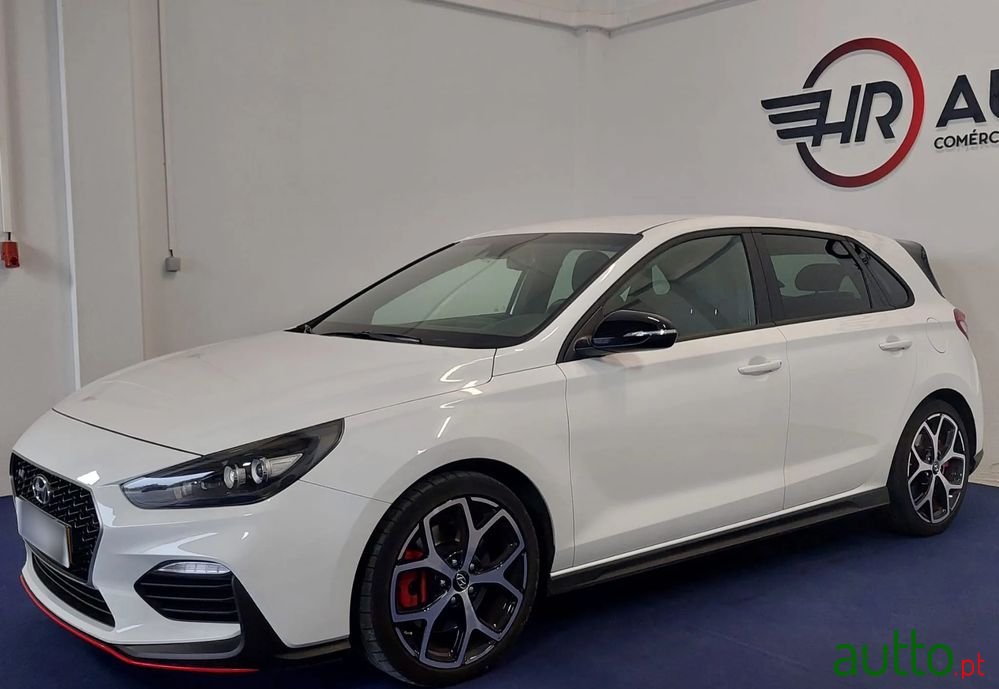 2018' Hyundai i30 N 2.0 T-Gdi photo #5