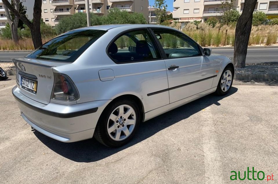 2002' BMW Compact photo #6