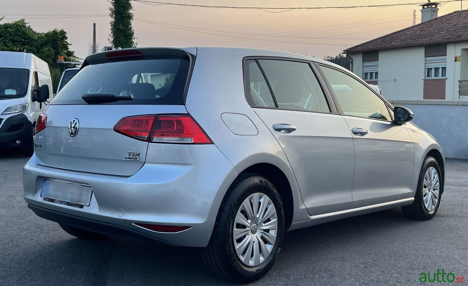 2014' Volkswagen Golf photo #4