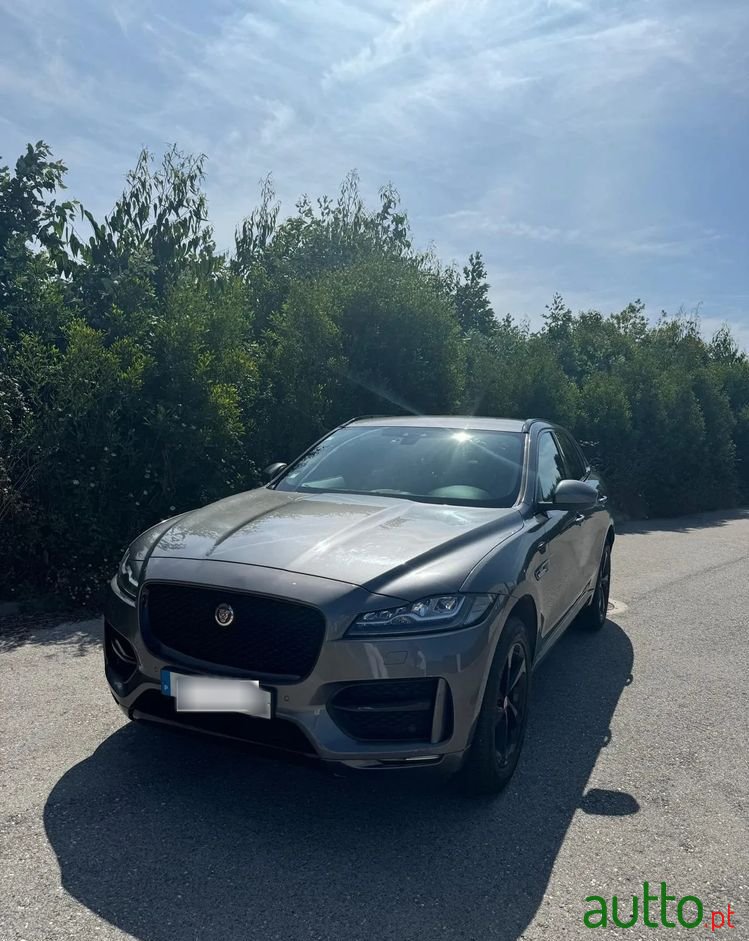 2018' Jaguar F-Pace photo #1