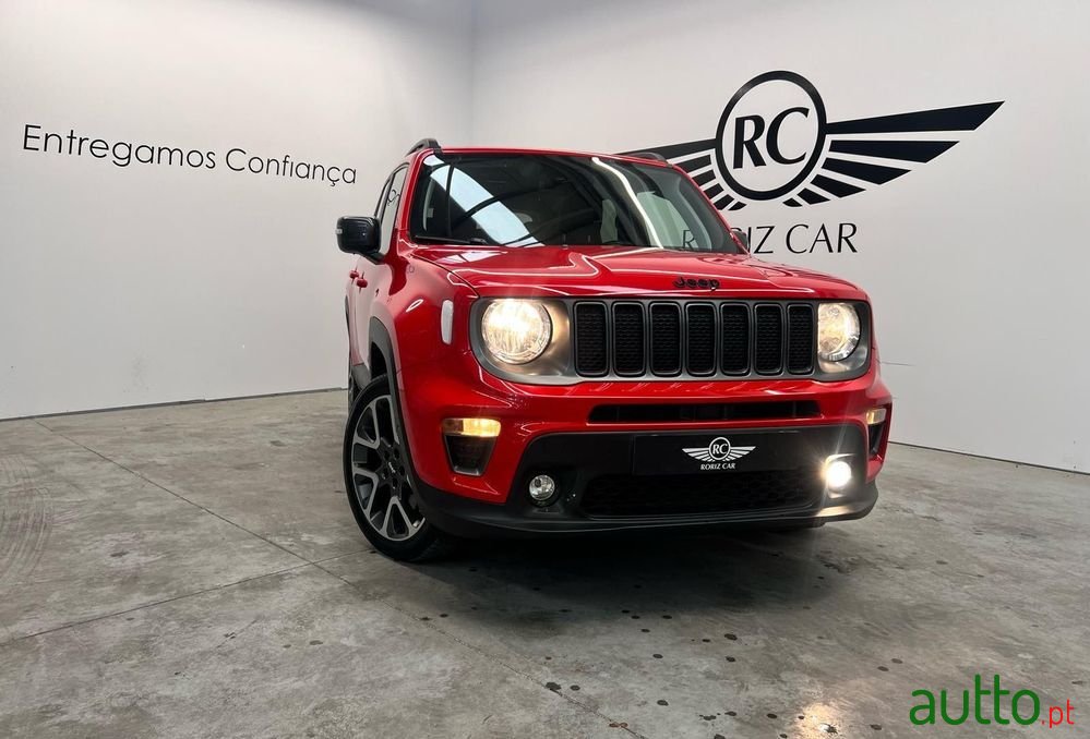 2022' Jeep Renegade photo #1