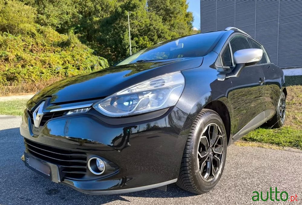 2016' Renault Clio photo #1