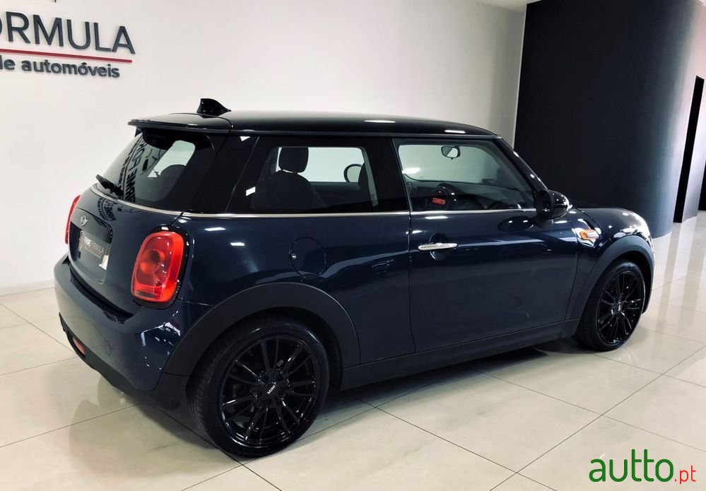 2014' MINI One D photo #6