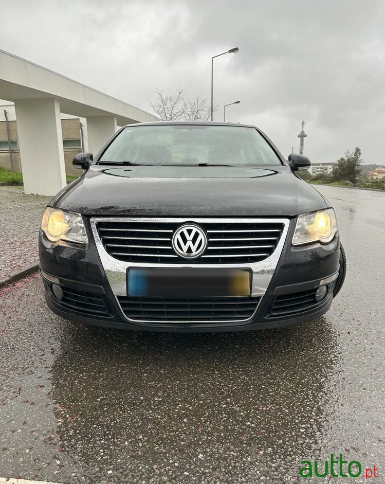 2006' Volkswagen Passat photo #2