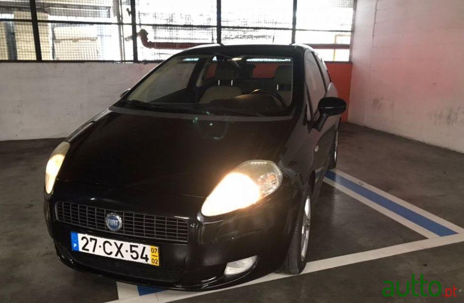 2007' Fiat Grande Punto 1.2 Free photo #3