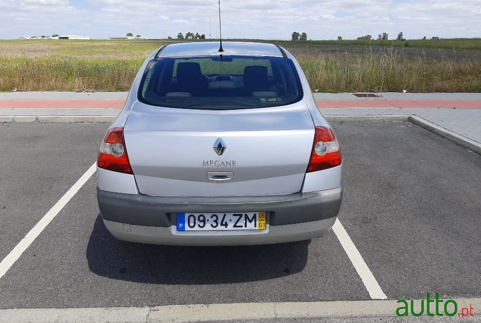2005' Renault Megane photo #4