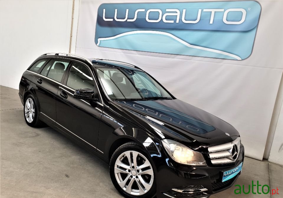 2014' Mercedes-Benz C-220 photo #3