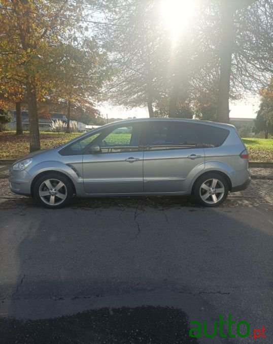 2006' Ford S-Max photo #5