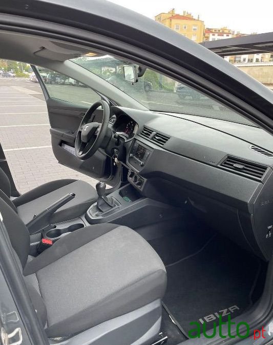 2018' SEAT Ibiza photo #5