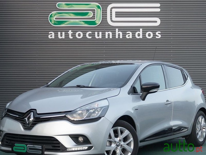 2019' Renault Clio 1.5 Dci Limited photo #3