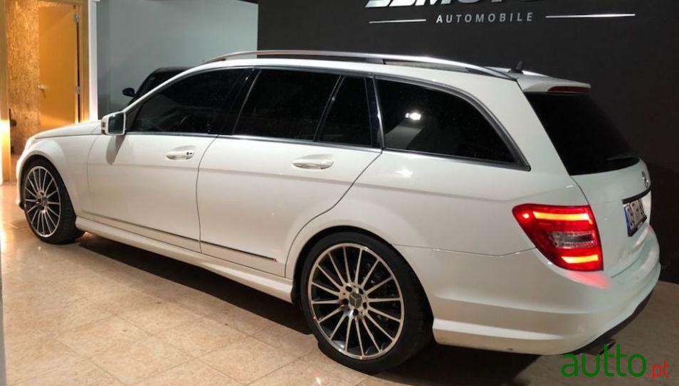 2013' Mercedes-Benz C 220 photo #2