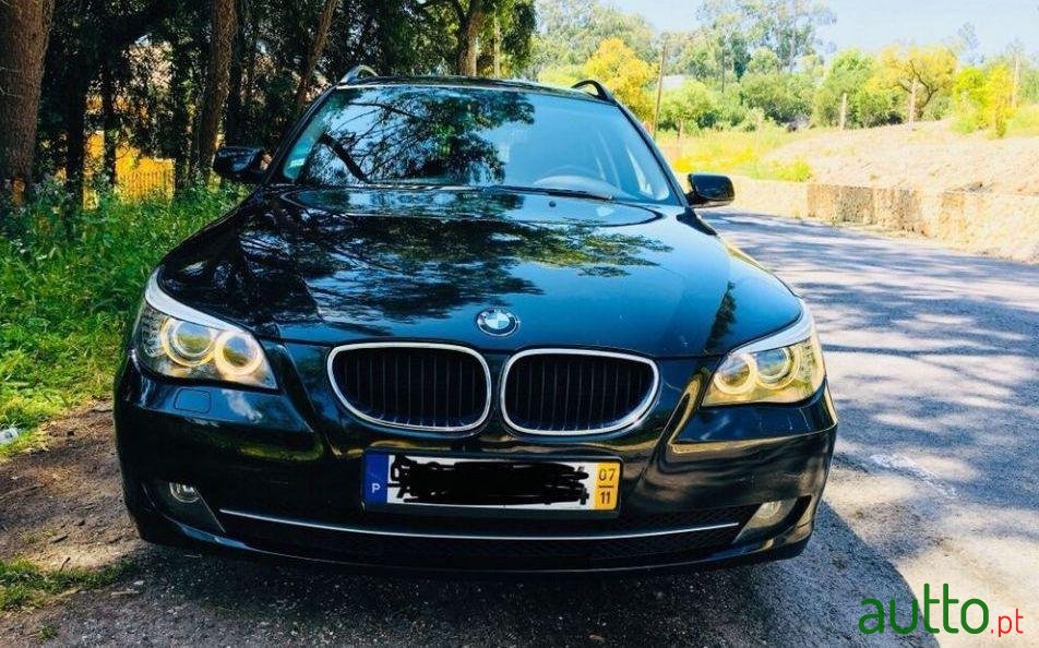 2007' BMW 520 Touring photo #3