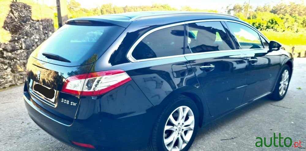 2011' Peugeot 508 2.0 Hdi Active photo #4