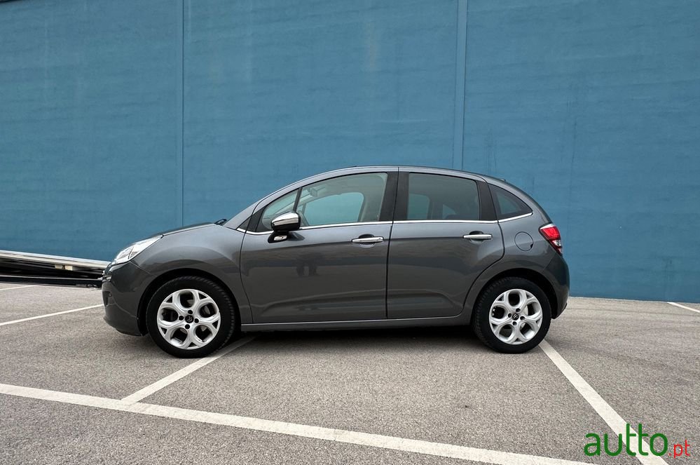 2014' Citroen C3 1.2 Vti Exclusive photo #5