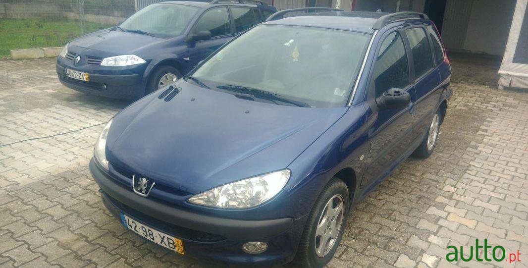 2004' Peugeot 206-Sw photo #2