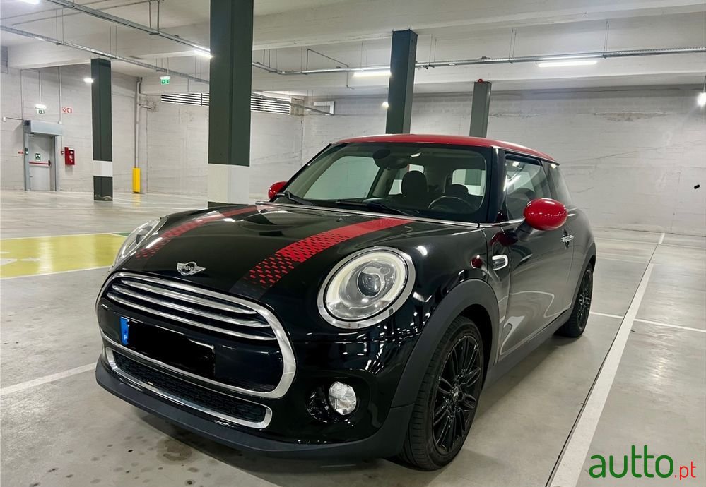 2015' MINI 3 Portas photo #1