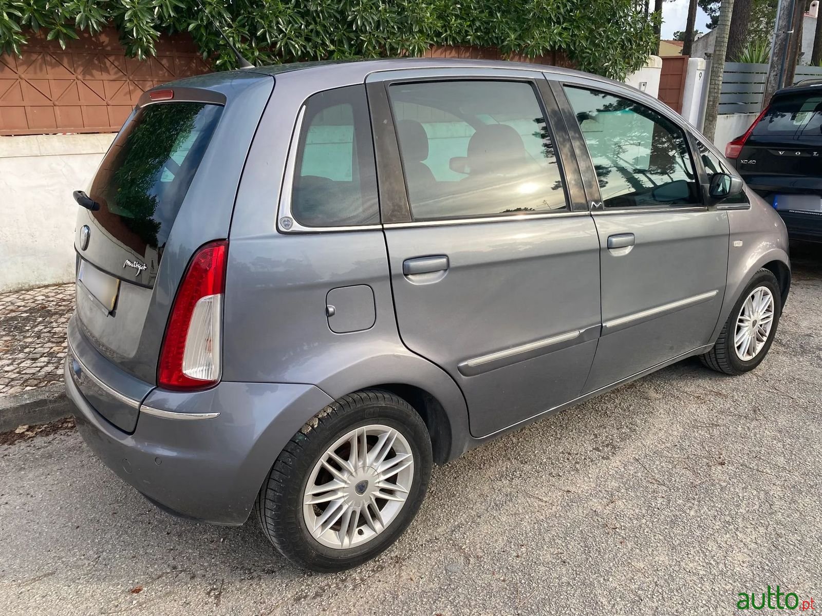 2008' Lancia Musa photo #3