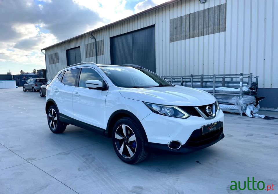 2015' Nissan Qashqai photo #3