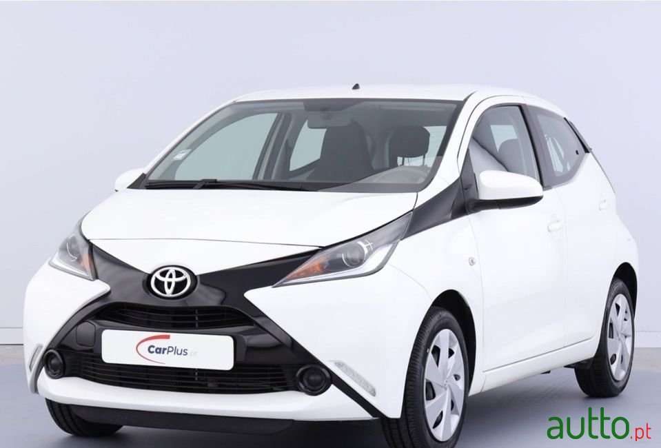 2018' Toyota Aygo photo #1