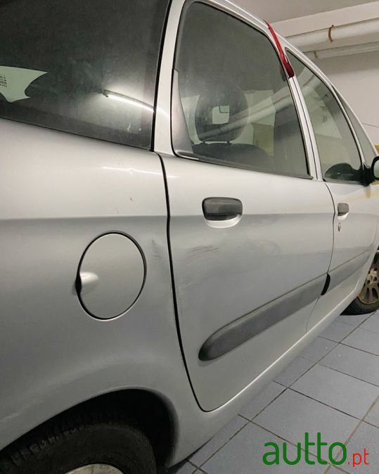 2001' Citroen Xsara Picasso photo #6